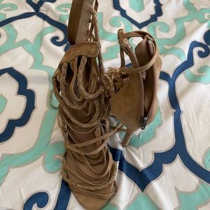 Tie up Heeled Sandal